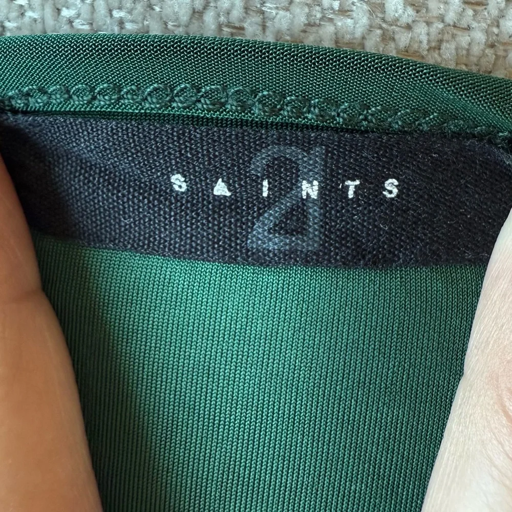 Chic Forest Green Blouse for Women - Picture 2 of 5